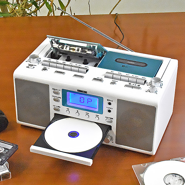 CD  ラジオ　カセットレコーダー　カラオケ　ヘッドフォン　ナショナル　アイロン